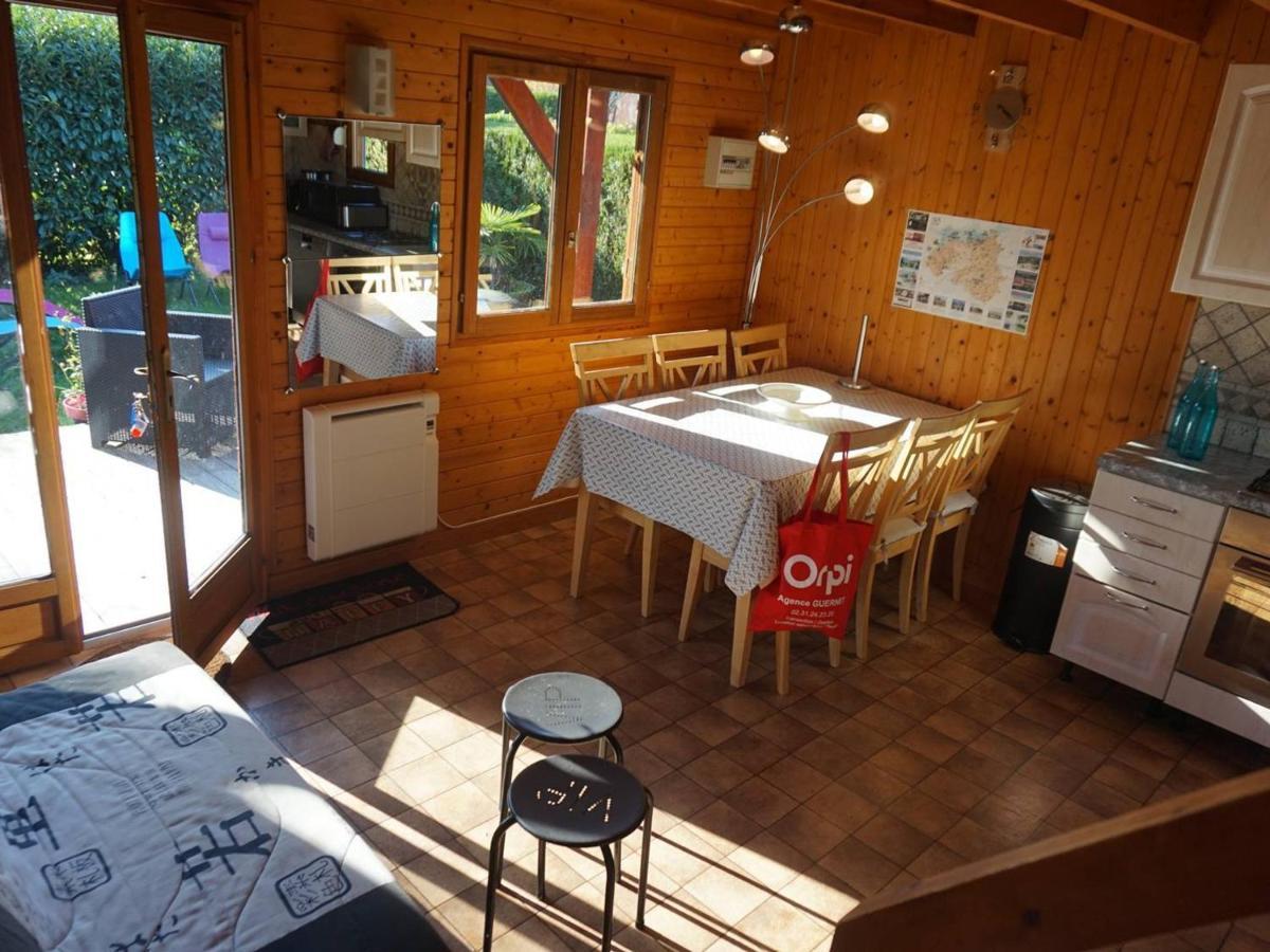Chalet Avec Piscine Chauffee, Tennis Et Jardin Clos, A 1700M De La Plage De Cabourg - Fr-1-465-22 Exterior foto